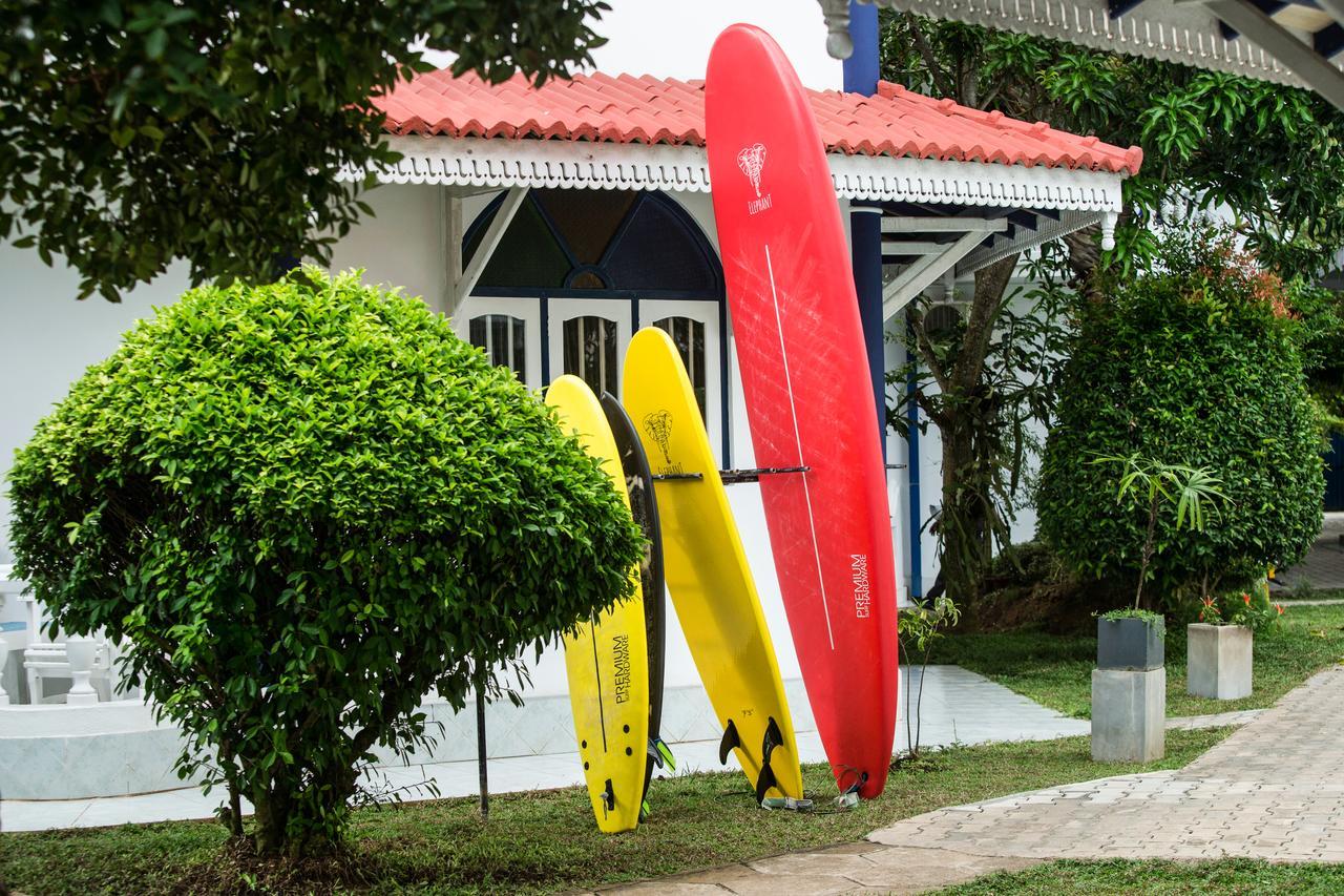 Neptune Story Resort ウェリガマ エクステリア 写真